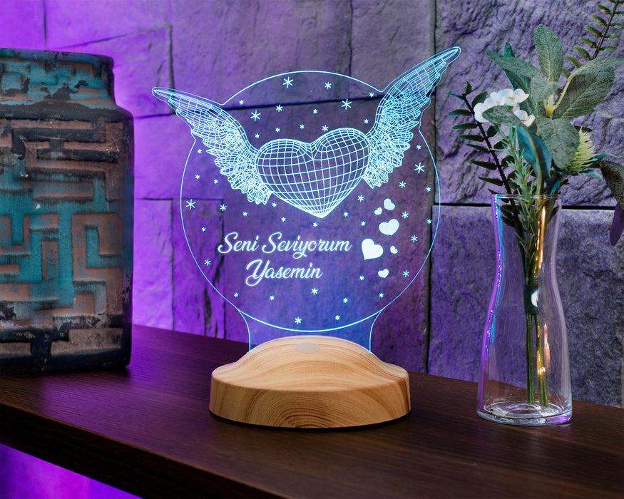 Melek Kanatlı Kalp İsimli Hediye, Eşe Hediye, Sevgiliye Hediye 3D Kişiye Özel 3 Boyutlu Led Lamba