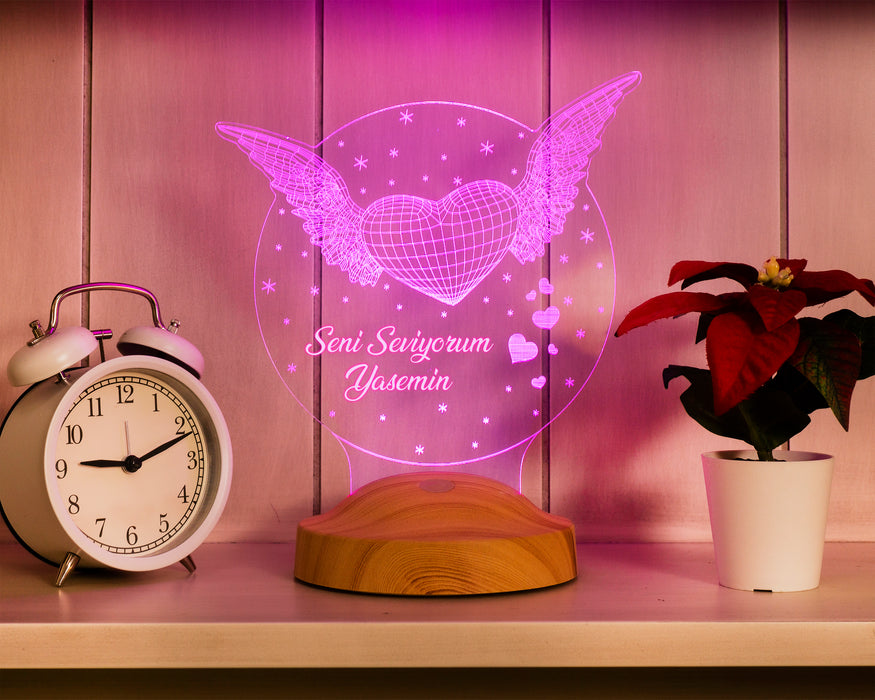 Melek Kanatlı Kalp İsimli Hediye, Eşe Hediye, Sevgiliye Hediye 3D Kişiye Özel 3 Boyutlu Led Lamba