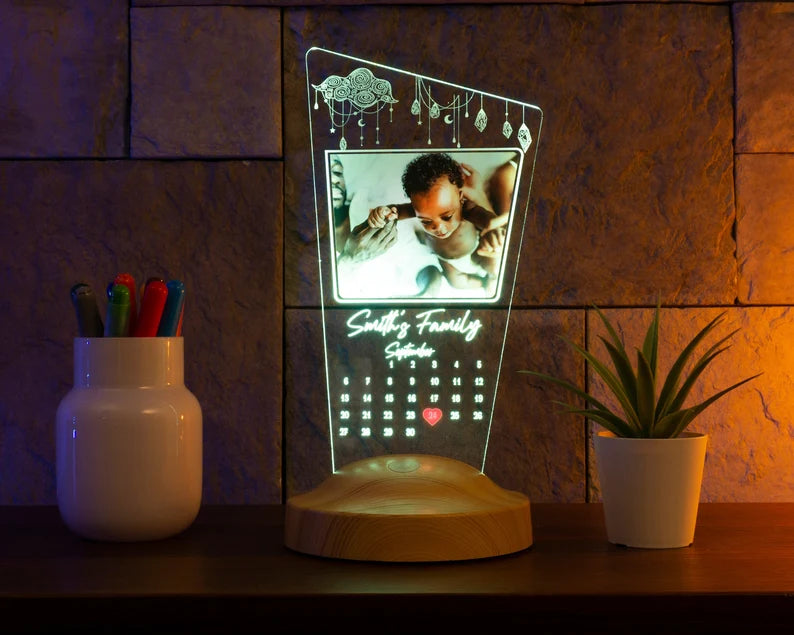 Kişiye Özel Fotoğraflı Takvim Led Lamba, Sevgililere Özel Resimli Gece Lambası, Çok Şık Özel Gün Hediyelik, Masa Üstü Dekoratif Ofis Hediyesi