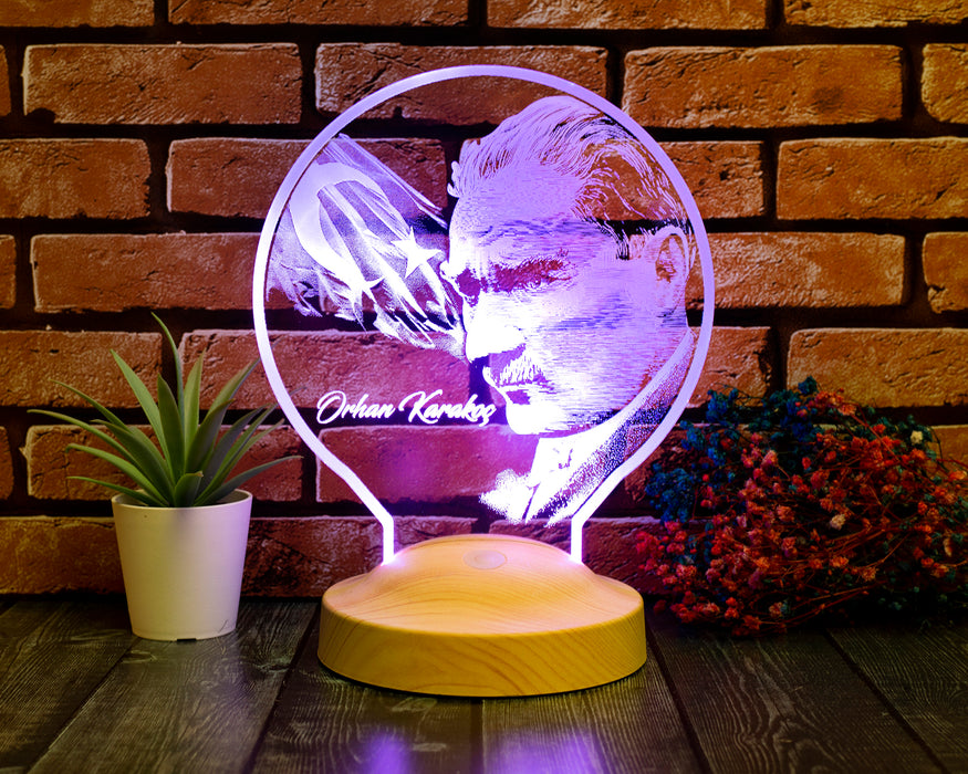 Mustafa Kemal Atatürk Görselli Hediye, İsimli Atatürk Görseli ve Türk Bayrağı Hediyesi Led Lamba