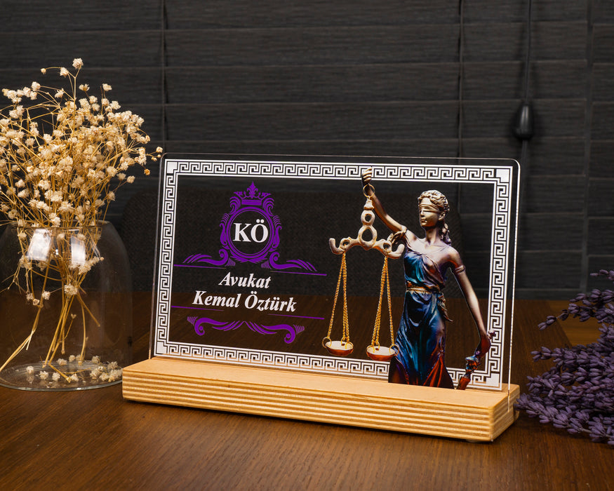 Kişiye Özel Pleksi Şeffaf Tablo Avukat Hediyesi Adalet Temalı Özel Hediye Paketli