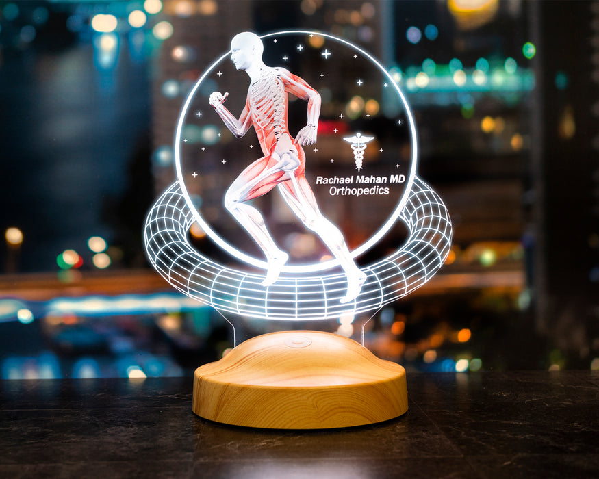 Ortopedi ve Fizyoterapi Uzmanına LED Lamba – Doktora İsimli Hediye
