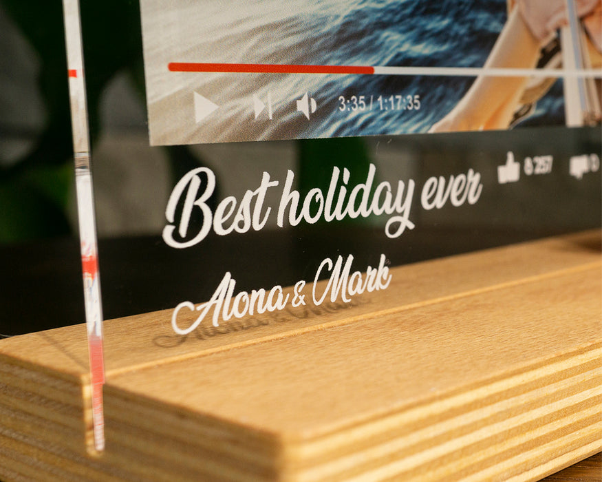 Youtube Video QR Kodlu Fotoğraf Eklenebilen Kişiye Özel UV baskılı Şeffaf Çerçeve