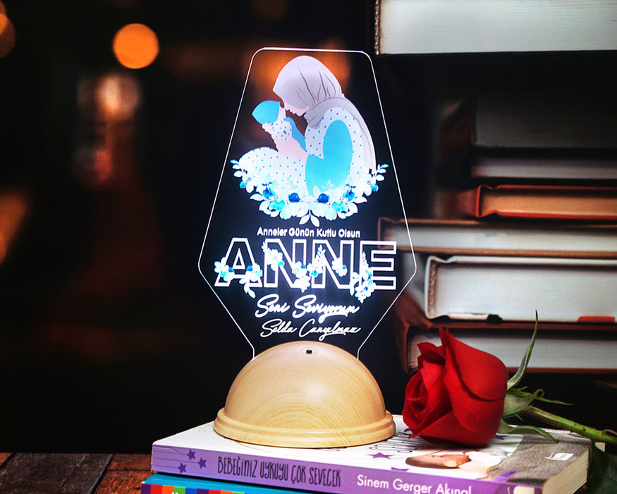 Tesettürlü Anne Adayına Hediye LED Lamba – Kişiye Özel İlk Anneler Günü Tasarımı
