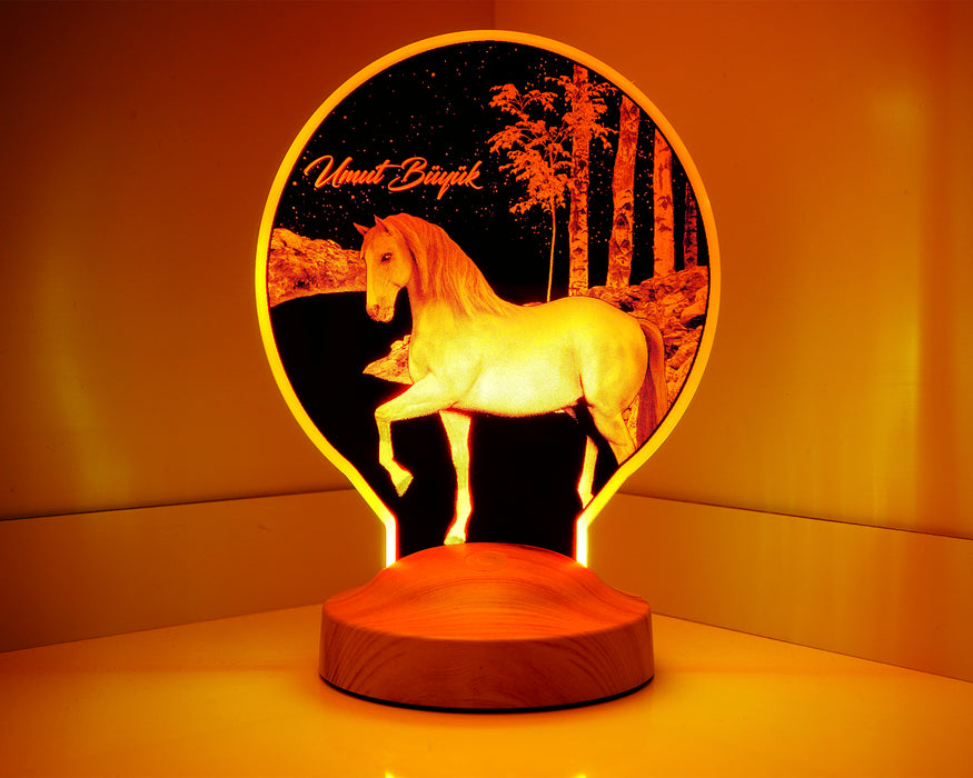 At Figürlü Hediye Kişiye Özel Doru At Temalı Hediye Gecelambası, At Led Lamba