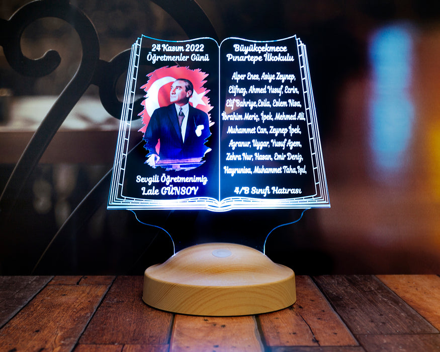 Öğrenci İsimli Atatürk Temalı Öğretmen Hediyesi – Kişiye Özel 24 Kasım Lambası
