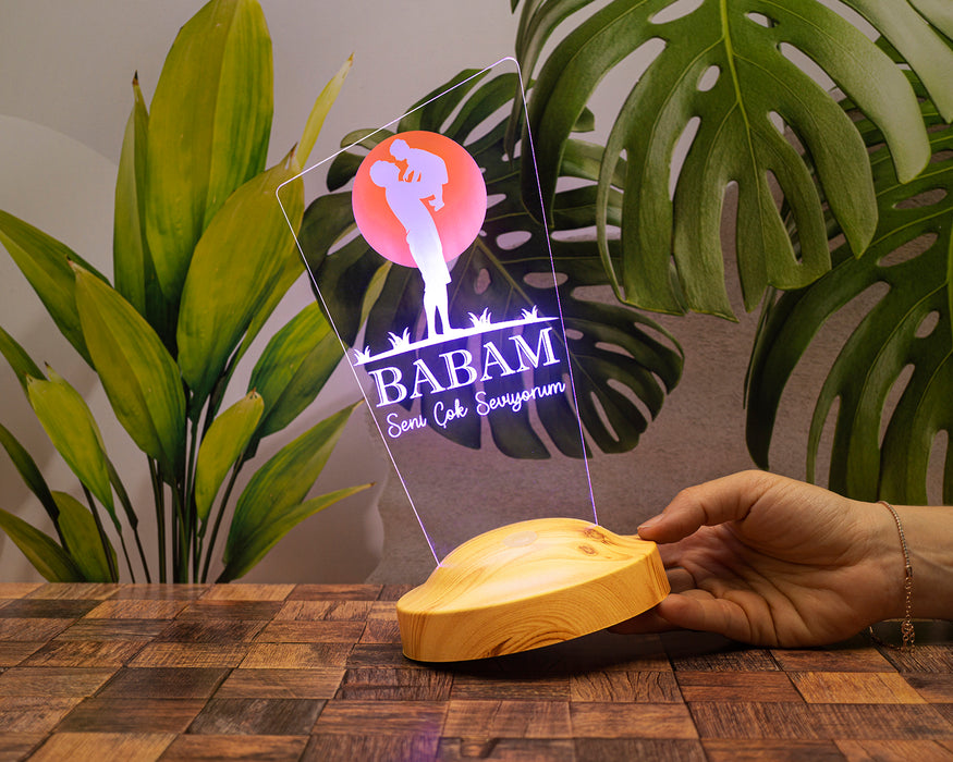 Babaya Hediye, Babalar Günü Hediyesi, Babama Hediye, Baba, Çocuk ve Güneş Figürlü Renkli Led Lamba Totem