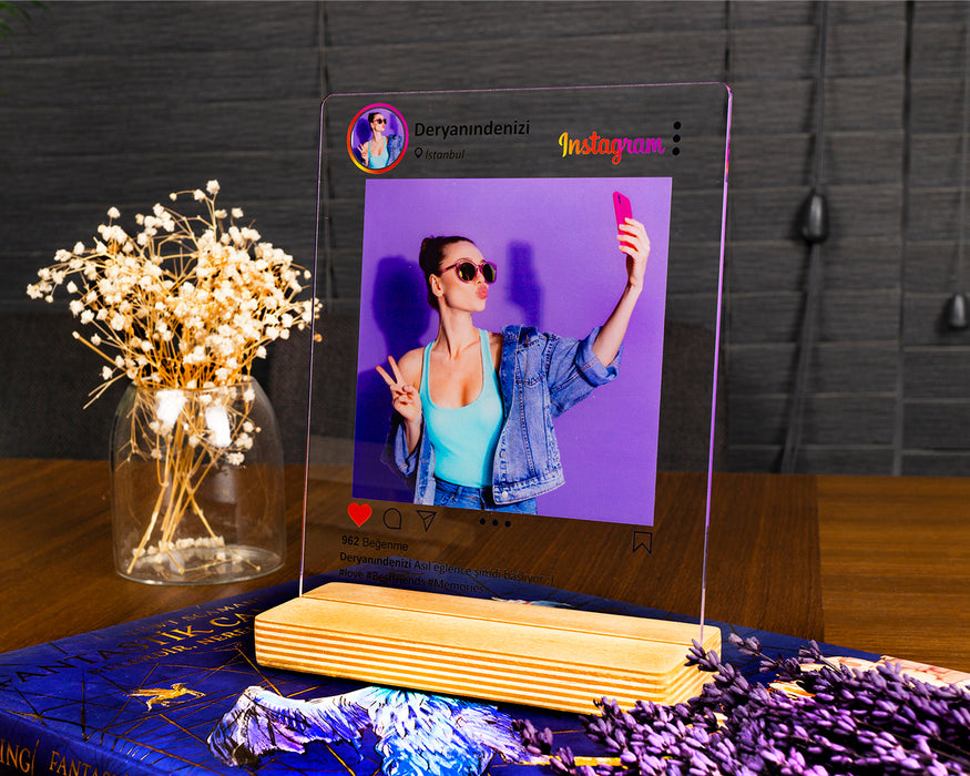 Kişiye Özel Pleksi Şeffaf Tablo Fotoğraflı İnstagram Post Hediyesi Özel Hediye Paketli