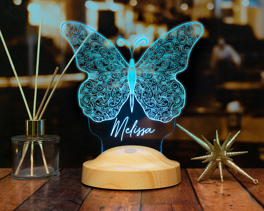 Kelebek Desenli 3D LED Gece Lambası – Kişiye Özel Hediye