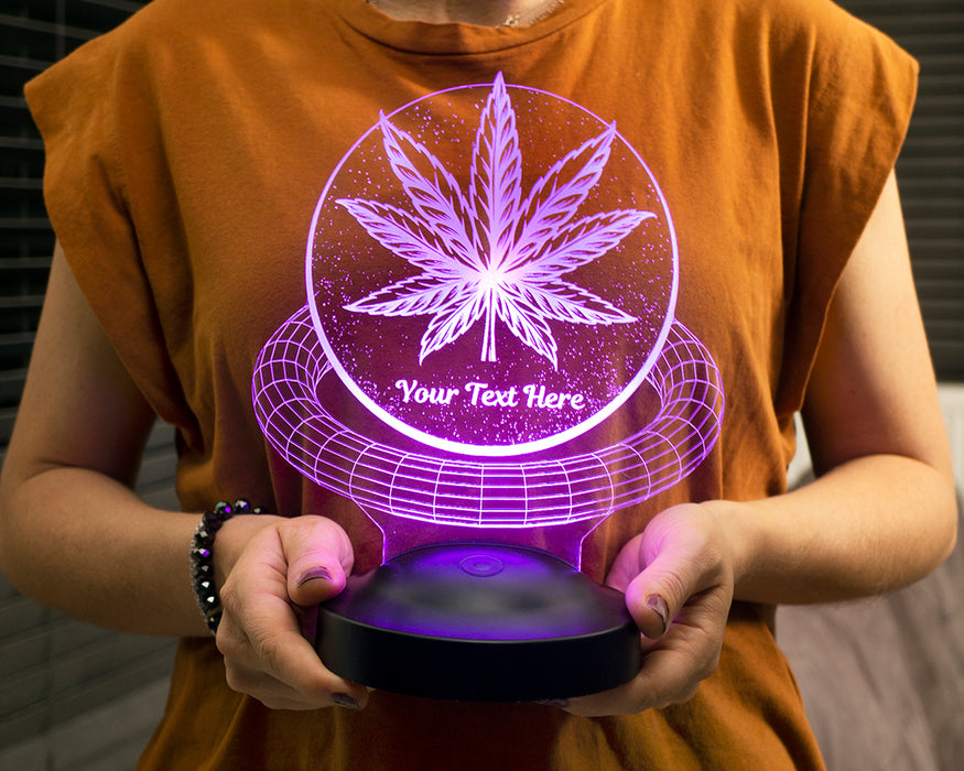 Mucize Bitki Kenevirli Hediye 3D LED Lamba – Cannabis Desenli Dekoratif Gece Lambası