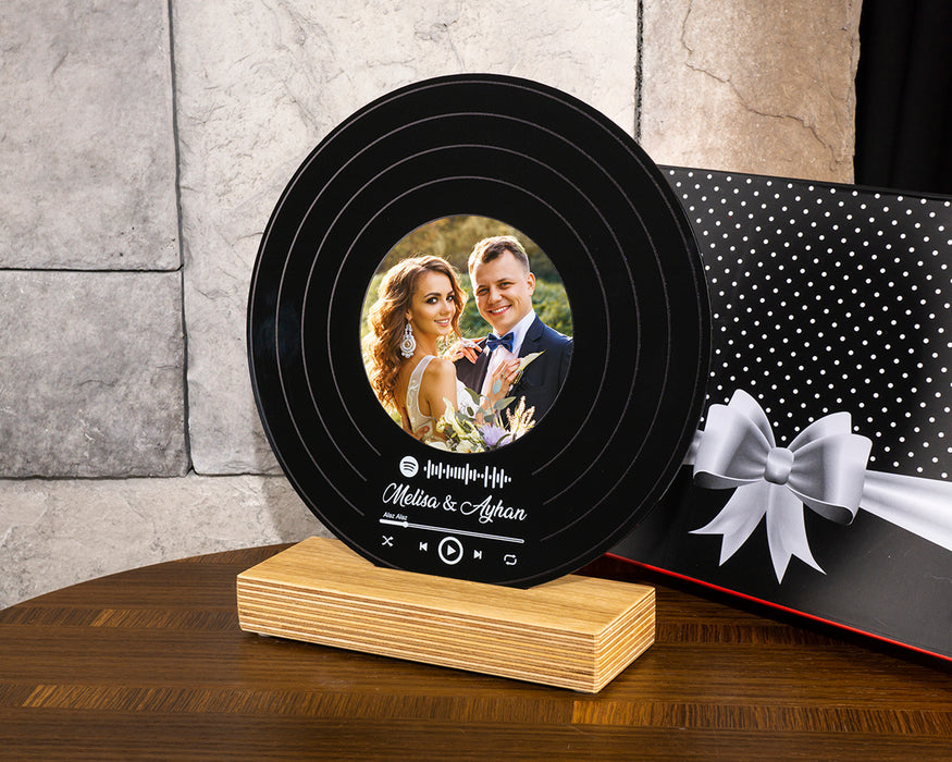 Kişiye Özel Pleksi Plak Resimli Spotify Barkodlu Hediye Paketli