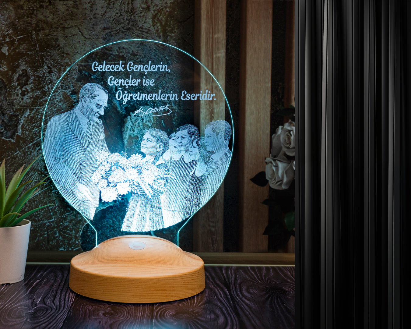 Atatürk Temalı Lamba