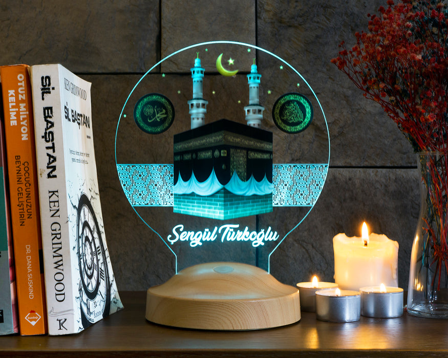 Kabe Görselli İsimli LED Lamba – Anne ve Kayınvalideye Özel Dini Anneler Günü Hediyesi